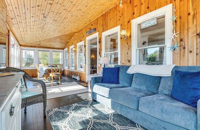 2 Mi to Beach: Getaway w/ Hot Tub in Wells!