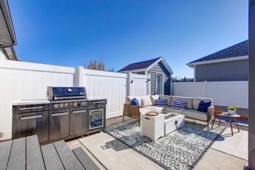 Hot Tub, Heber Home, Pet-Friendly, Games, Sleeps 13 Guest!