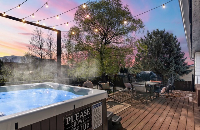 Hot tub/ Mountain View, Beautiful home near to ski resorts! 🏔️ 🛀
