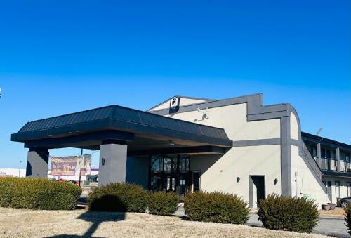 Hotel 7 Inn Paducah