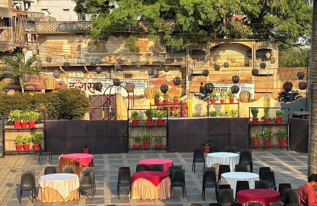 Hotel Akanksha