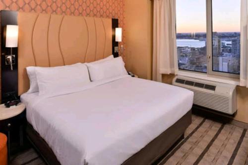 Hotel Aladin In Karachi