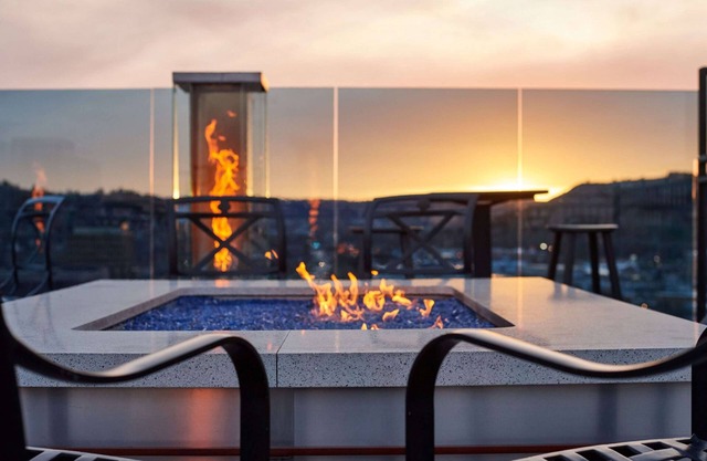 Hotel Alex Johnson Rapid City, Curio Collection by Hilton