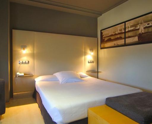 Hotel Almirante