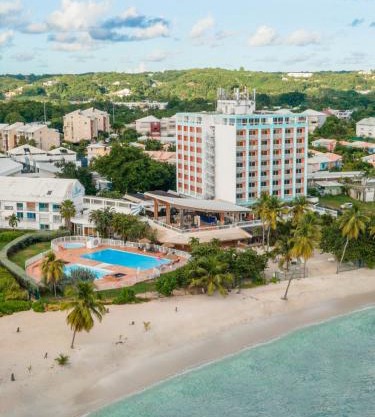 Hotel Arawak Beach Resort