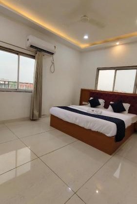 Hotel Avni