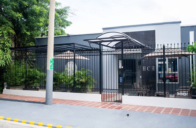 Hotel Ayenda House Concepción 1317