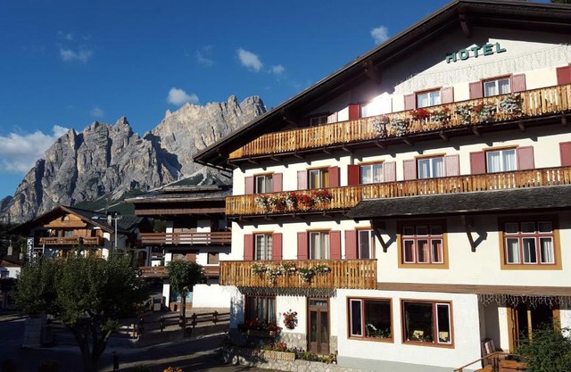 Hotel Bellaria - Cortina d'Ampezzo