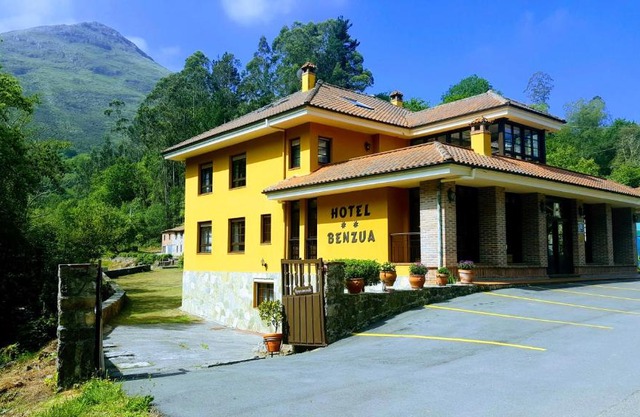 Hotel Benzua