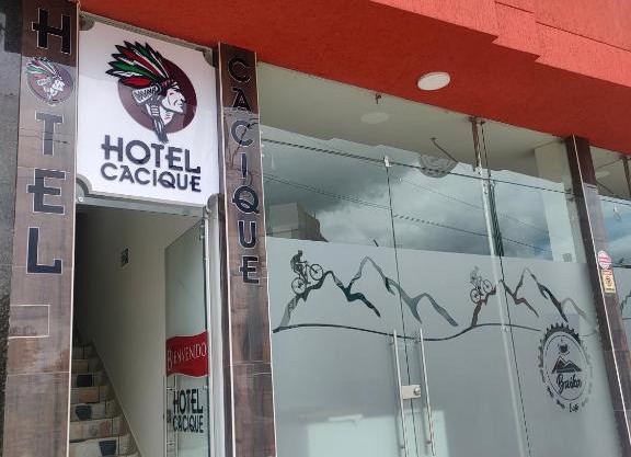 Hotel Cacique