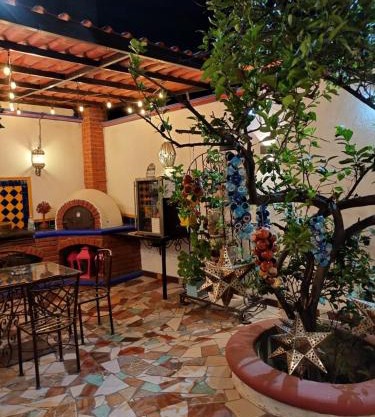 HOTEL CASA LIMON