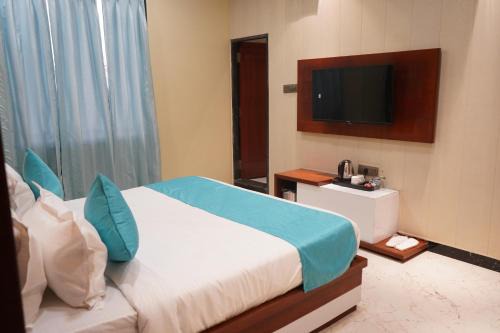 Hotel chambal palace