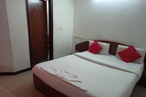 Hotel Champion Inn near Yeswantpur Junction Railway Station