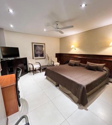 Hotel Ciudad