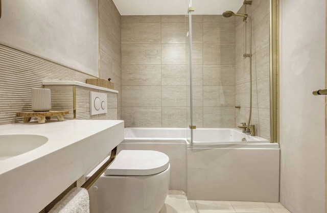 Oakview - luxury home near the hospital
