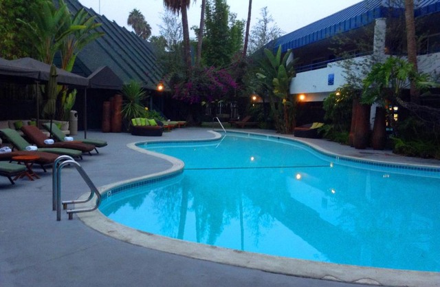 Hotel Current
