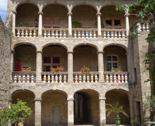 Hotel D´ Alfonce