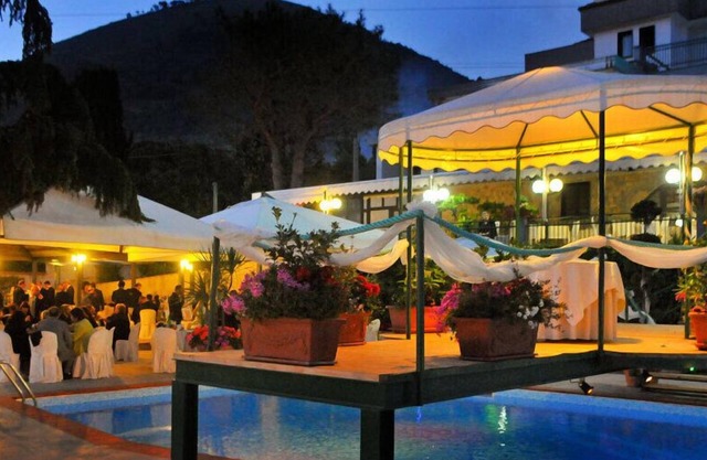 Hotel Diecimare