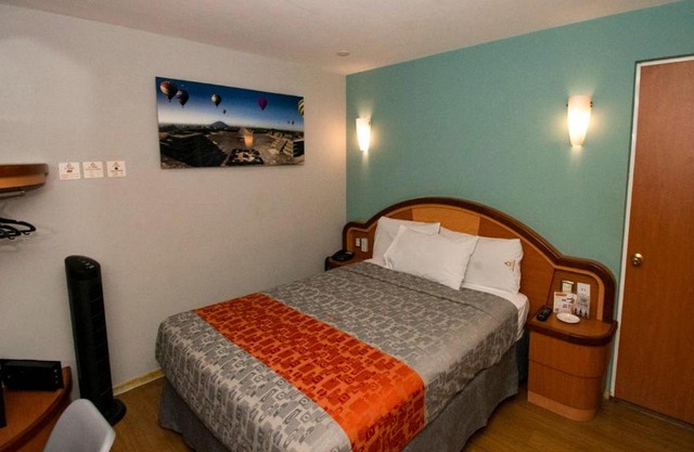 Hotel El Conde Naucalpan Only Adults