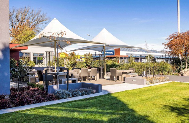 Hotel Elms Christchurch, Ascend Hotel Collection