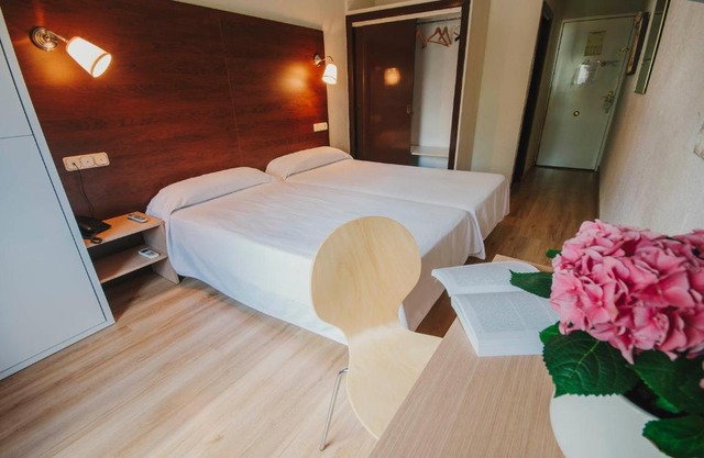 Hotel Embajador