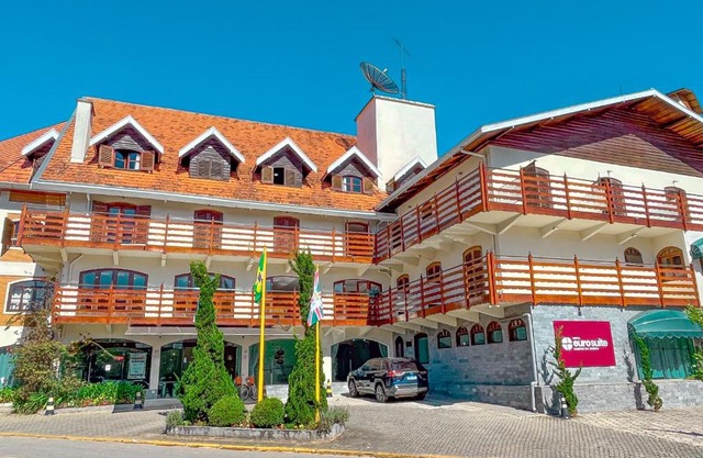 Hotel Euro Suíte Campos do Jordão By Nacional Inn - A 800 metros da Vila Capivari