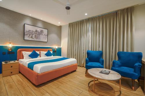 Hotel Highway Greens Near VR Punjab Mall Airport Road Mohali Chandigarh