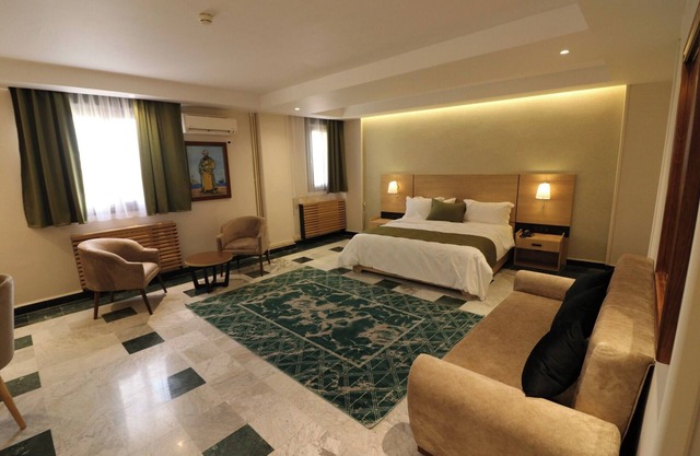 Hotel Hydra - Ouled Fayet