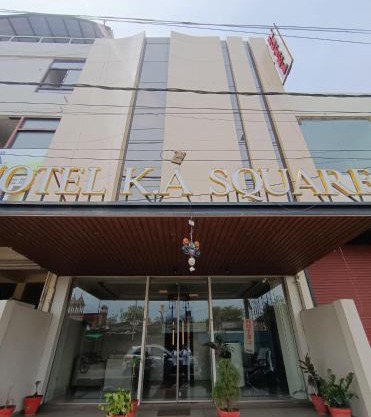 Hotel K A Square