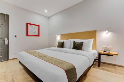 Hotel King plaza Near Delhi Airport