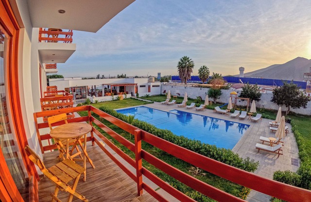 Hotel La Colina