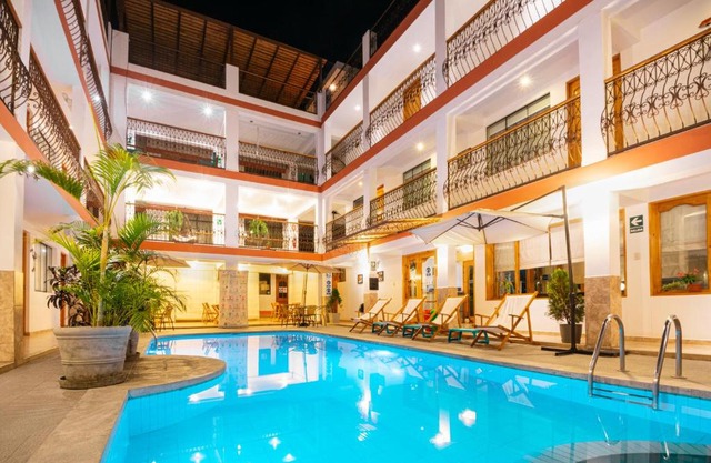 Hotel Las Flores