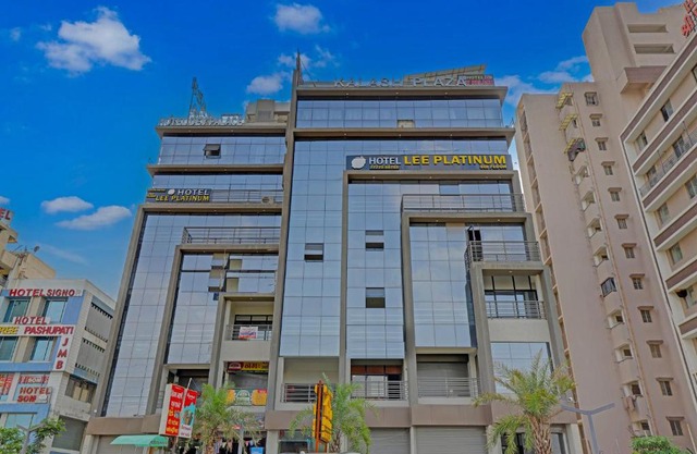 HOTEL LEE PLATINUM