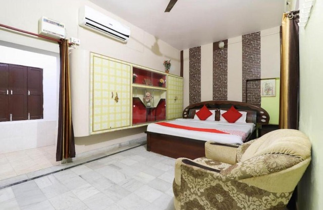 Hotel madhava