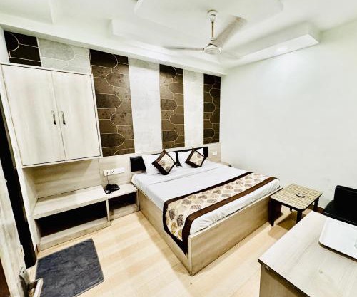 Hotel Majestic Lucknow
