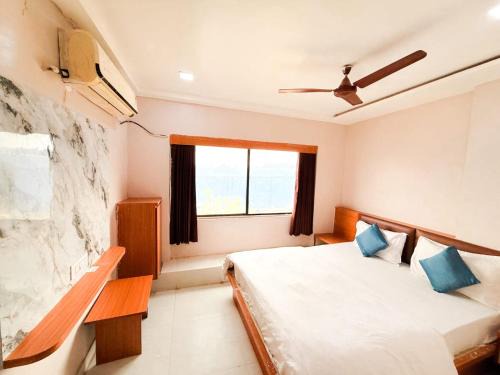 Hotel Mayur palace