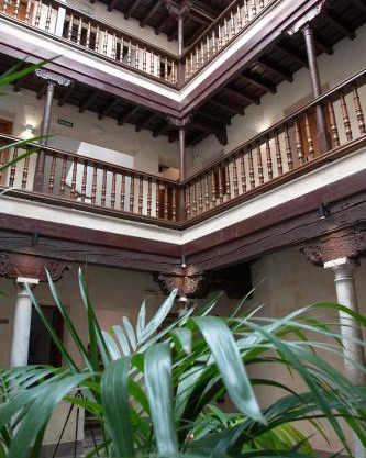 Hotel Mercader de Sedas