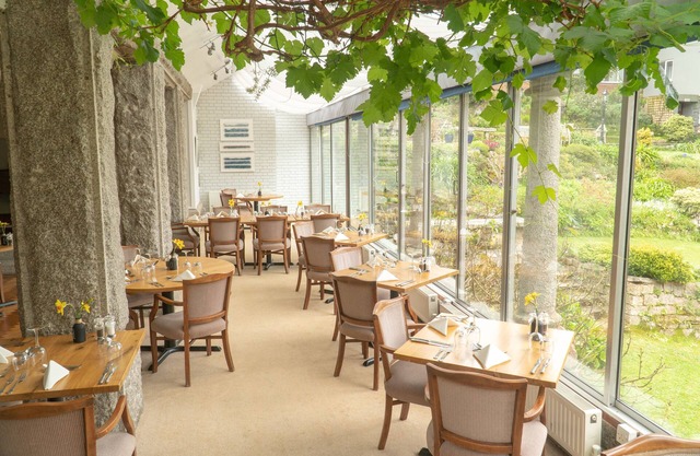 Hotel Meudon
