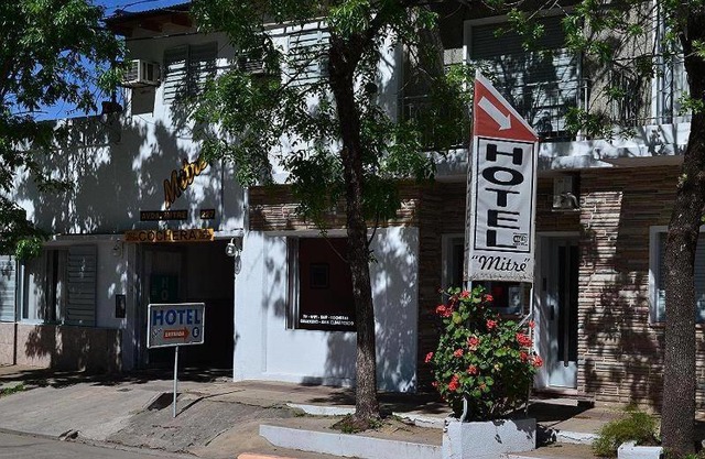 Hotel Mitre