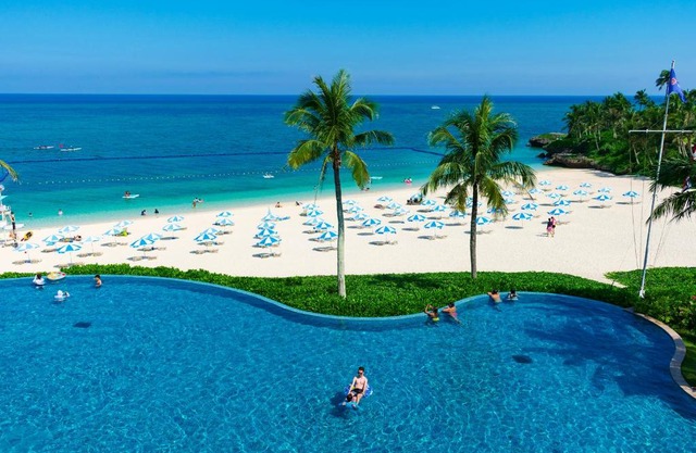 The Moon Beach Museum Resort