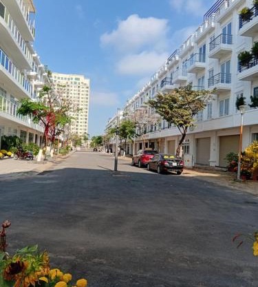 HOTEL MOTeL ĐỒNG KHỞI