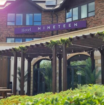 Hotel Nineteen