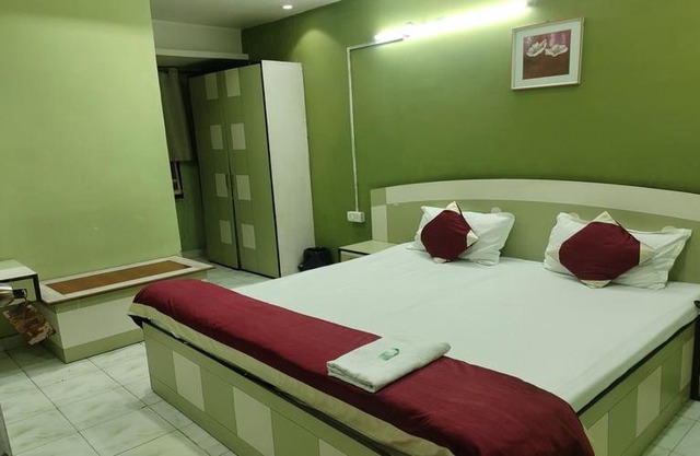 Hotel Nirmal Palace