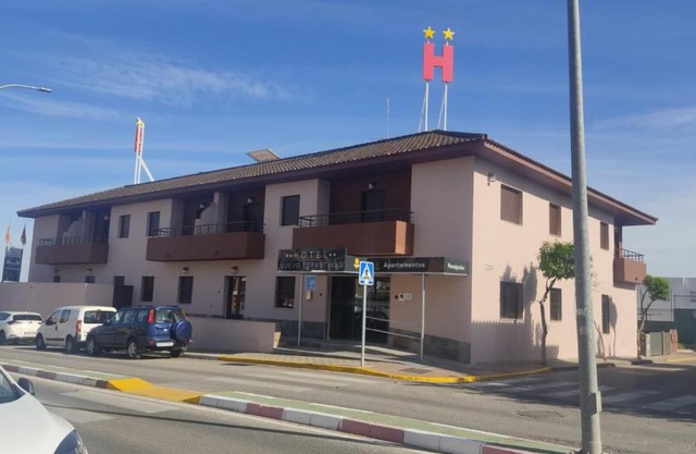 HOTEL NUEVO ESPARTINAS