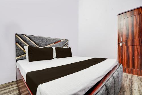 Hotel O A. S. Residency
