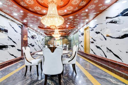Hotel O Ananda Ashram