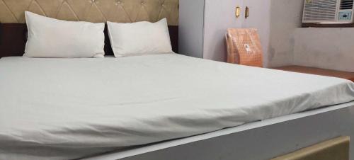 Hotel O Home Crystal Cottage Home Stay