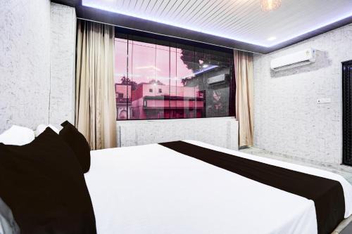Hotel O Life Inn