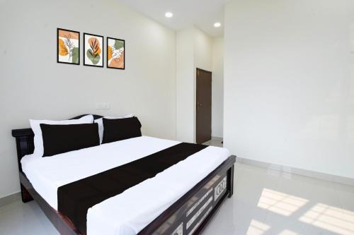 Hotel O RKS Nearby Narsingi, Kokapet, and Neknampur