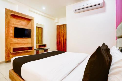 Hotel O RR Hotel